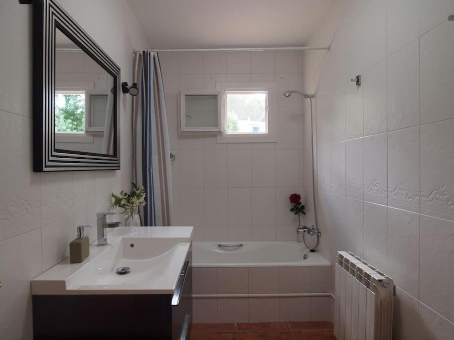 In Nature With Yoga Room, Peace And Tranquility Ferienhaus