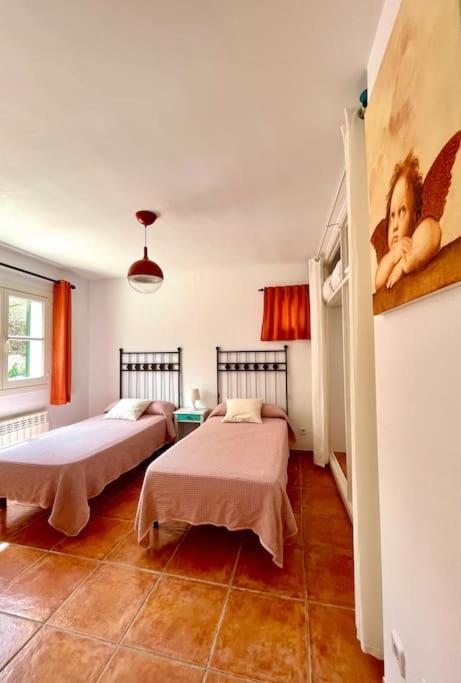 In Nature With Yoga Room, Peace And Tranquility Ferienhaus